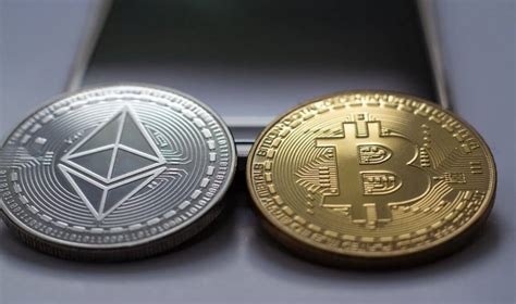 Bitcoin ve Ethereum Karşılaştırması: Yatırım için Hangisi Daha İyi?